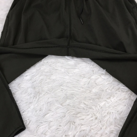 Lululemon Keep It Classic Crop *23" Dark Olive - Picture 3 of 6